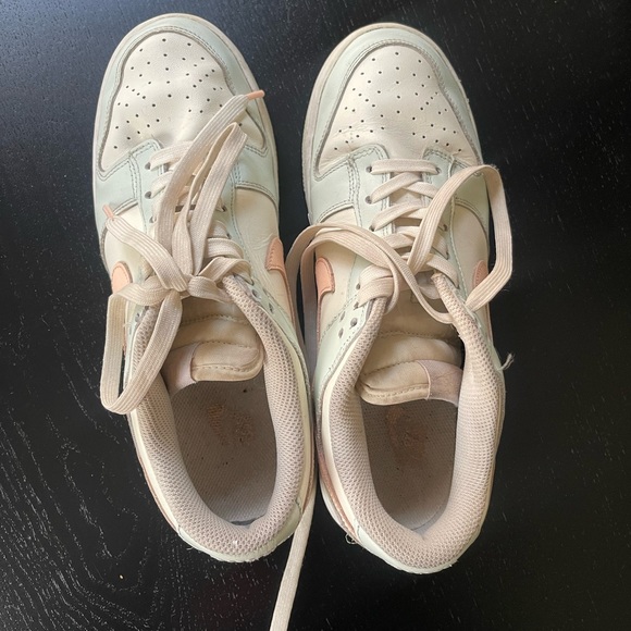 Nike Dunk Low 'Barely Green' - Picture 3 of 4